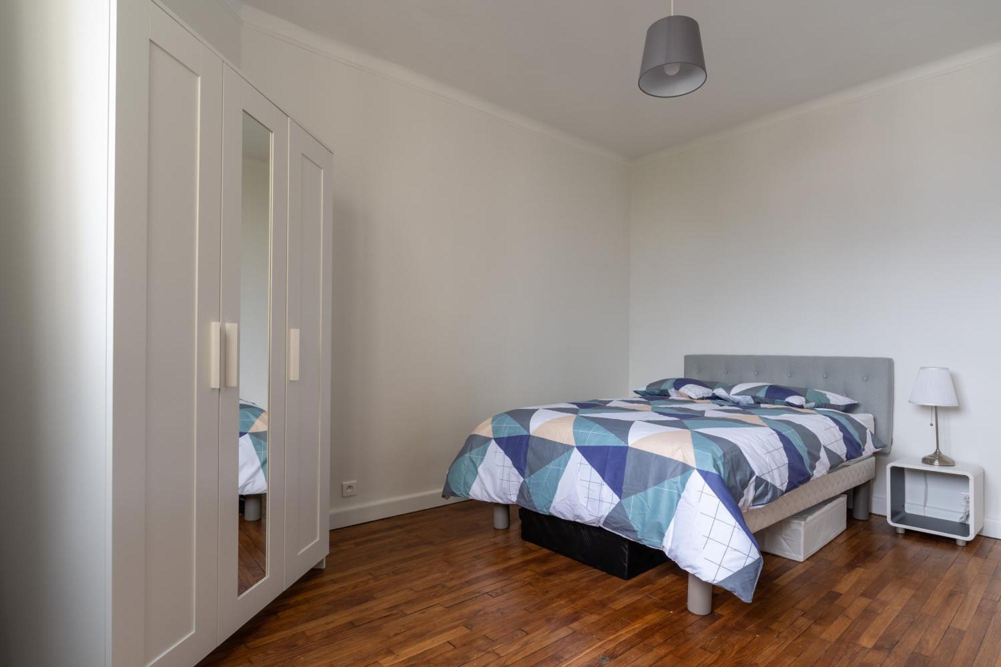 Charmant 2 Pieces Pour 4 Personnes A Courbevoie Lejlighed Eksteriør billede